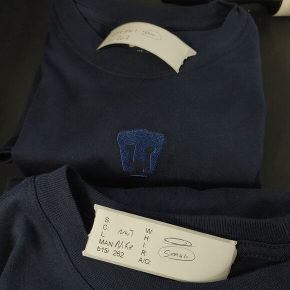 Nike Pumas UNAM Women’s Loose Fit T-Shirt Navy Blue Size Small FJ1992-451 NWT - Picture 12 of 12